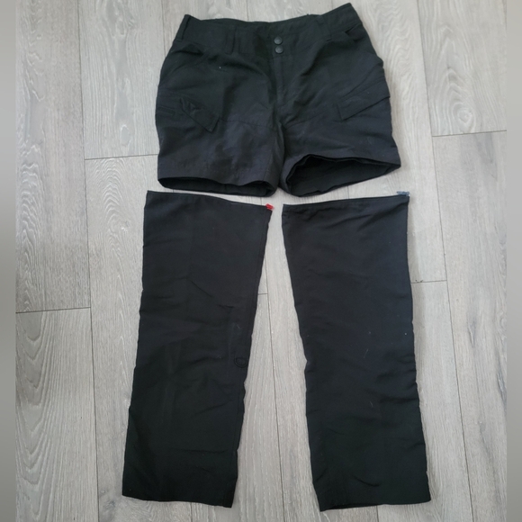 The North Face 2 In 1 Pants/ Shorts - Picture 3 of 4
